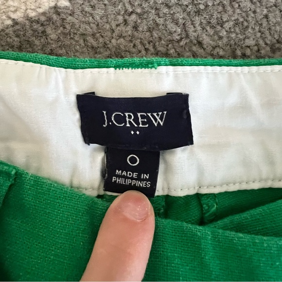 J Crew Factory scalloped shorts, green, EUC - Picture 2 of 4